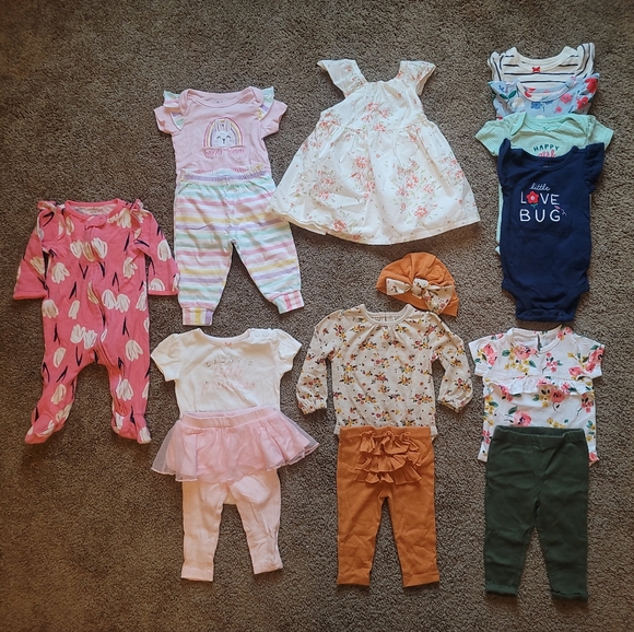mixed Other - Baby Girls Size 6 Months Assorted Baby Clothes - Lot Of 15 Pieces Carters & More